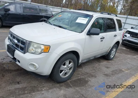 2009 Ford Escape Xlt из США, поврежденный, VIN 1FMCU93G19KB54261